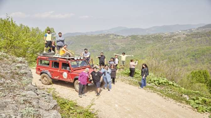 Zayıflarken Doğanın İyileştirici Gücünü Kullanıyorlar