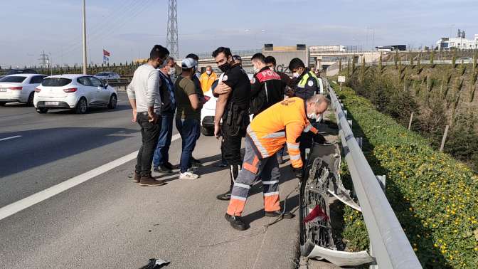 Zincirleme trafik kazası ulaşımı aksattı