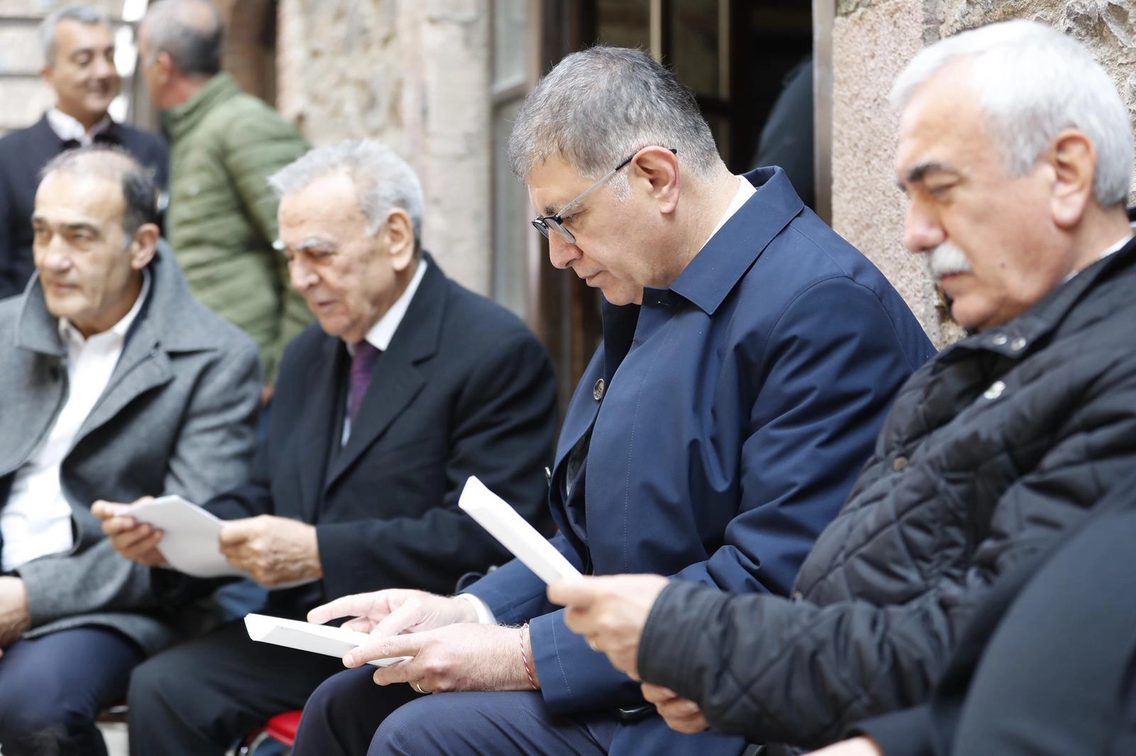 İzmirde eski başkan Kocaoğlu’dan Meslek Fabrikası desteği