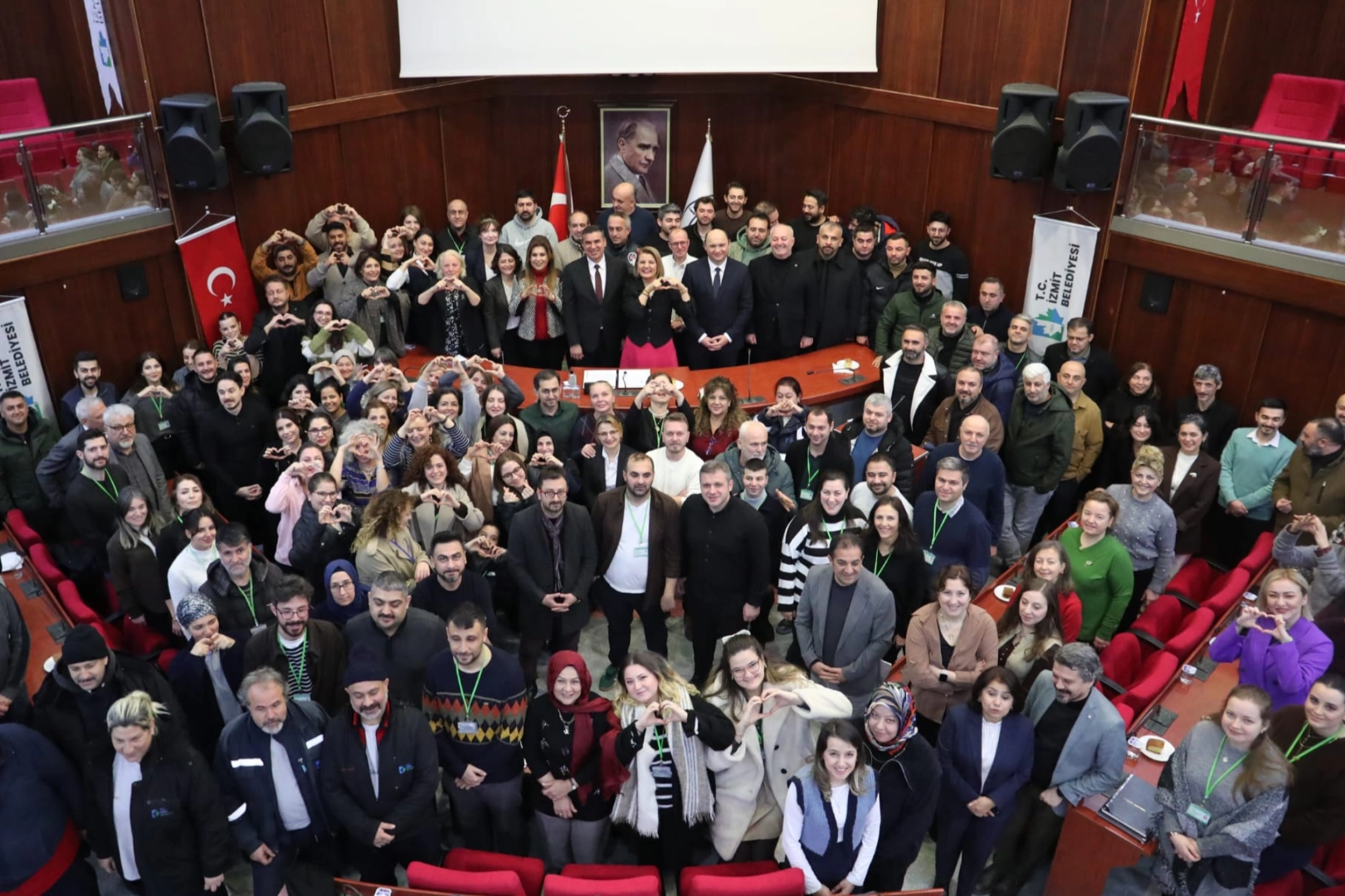 İzmit Belediyesi’nden eşit promosyon kararı... Tüm çalışanlara 85 bin TL