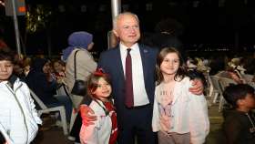 Başkan Çalık, Çocukların Kalbini Fethetti