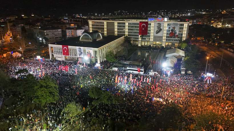 BU KAVGA FAŞİZME KARŞI VERİLEN ONURLU KAVGADIR