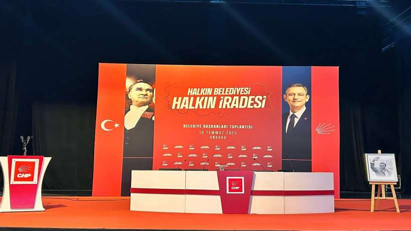 CHP Belediye Başkanları Toplantısı CHP Belediye Başkanları Toplantısı