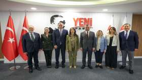 DEM Parti’den YENİ Parti Genel Başkanı Özgür Özel’e Ziyaret
